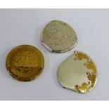Three vintage powder compacts to include Stratton and Elgin, etc (3)