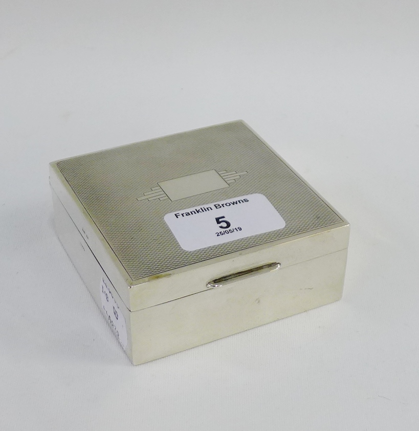 Silver box, the hinged lid with engine turned decoration, Birmingham 1953, 8 x 8cm
