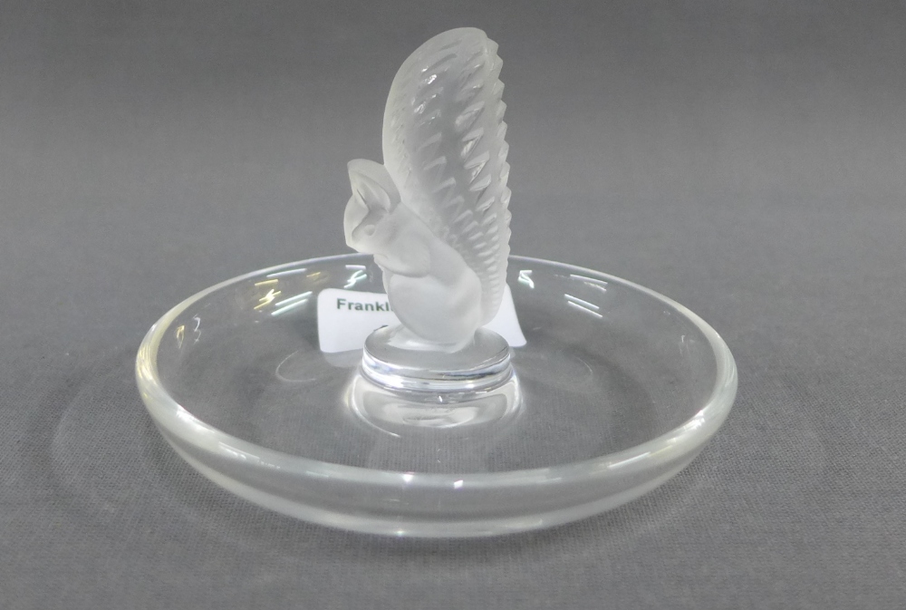 Lalique glass pin tray with opaque Squirrel, with an etched Lalique mark to base, 10cm diameter