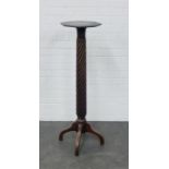 Mahogany torchere stand with octagonal top, twisted column and tripod legs, 111 x 30cm