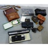 Quantity of vintage cameras etc., to include Canon and Agfa etc., (a lot)