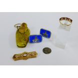 Mixed lot to include a 9 carat gold dress ring, gold plated brooch, enamel cufflinks, three pence