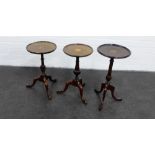 Mahogany tripod wine table together with two others, 50 x 26cm, (3)