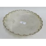 Mappin & Webb silver pedestal bowl with scalloped rim, Sheffield 1945, 25cm diameter