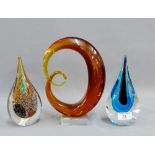 Murano art glass sculpture and two Mdina glass style sculptures, tallest 25cm high, (3)