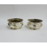 Edwardian pair of silver salts by Walker & Hall, with glass liners, Sheffield 1904 (2)