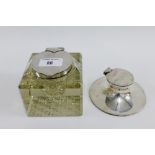 Edwardian silver inkwell, London 1902 together with a cut glass and silver topped inkwell (a/f) (2)