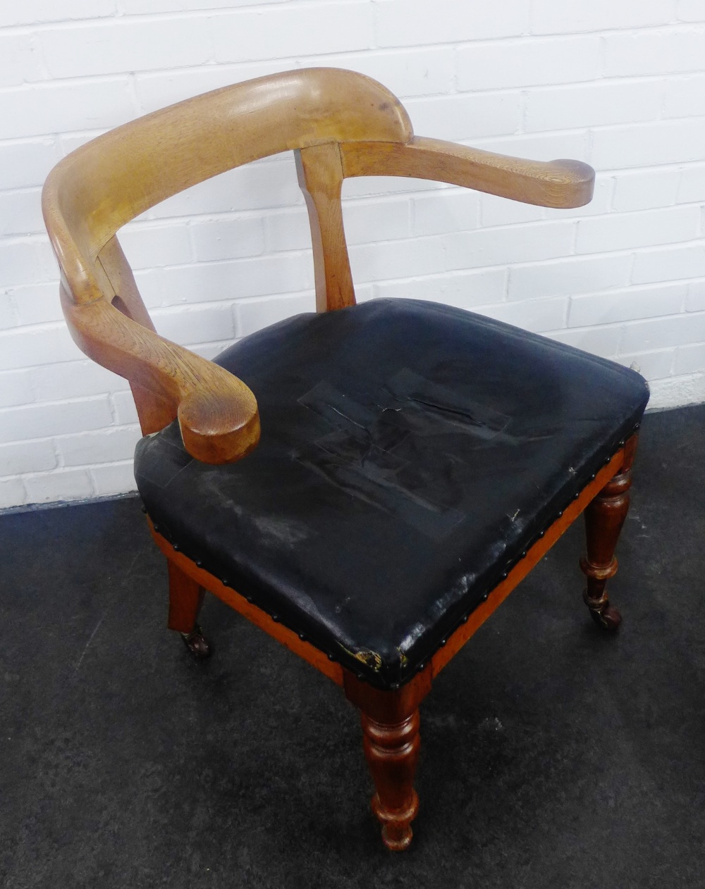 Early 20th century oak cockfighting style chair with upholstered seat, 78 x 68cm