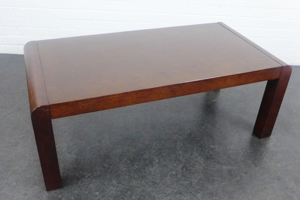 Contemporary hardwood coffee table, 46 x 118cm