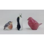 Royal Copenhagen porcelain bird, an art glass penguin and a studio pottery bird, tallest 12cm, (3)