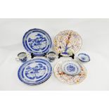 Collection of Chinese blue and white porcelains to include a pair of Willow patterned twin handled