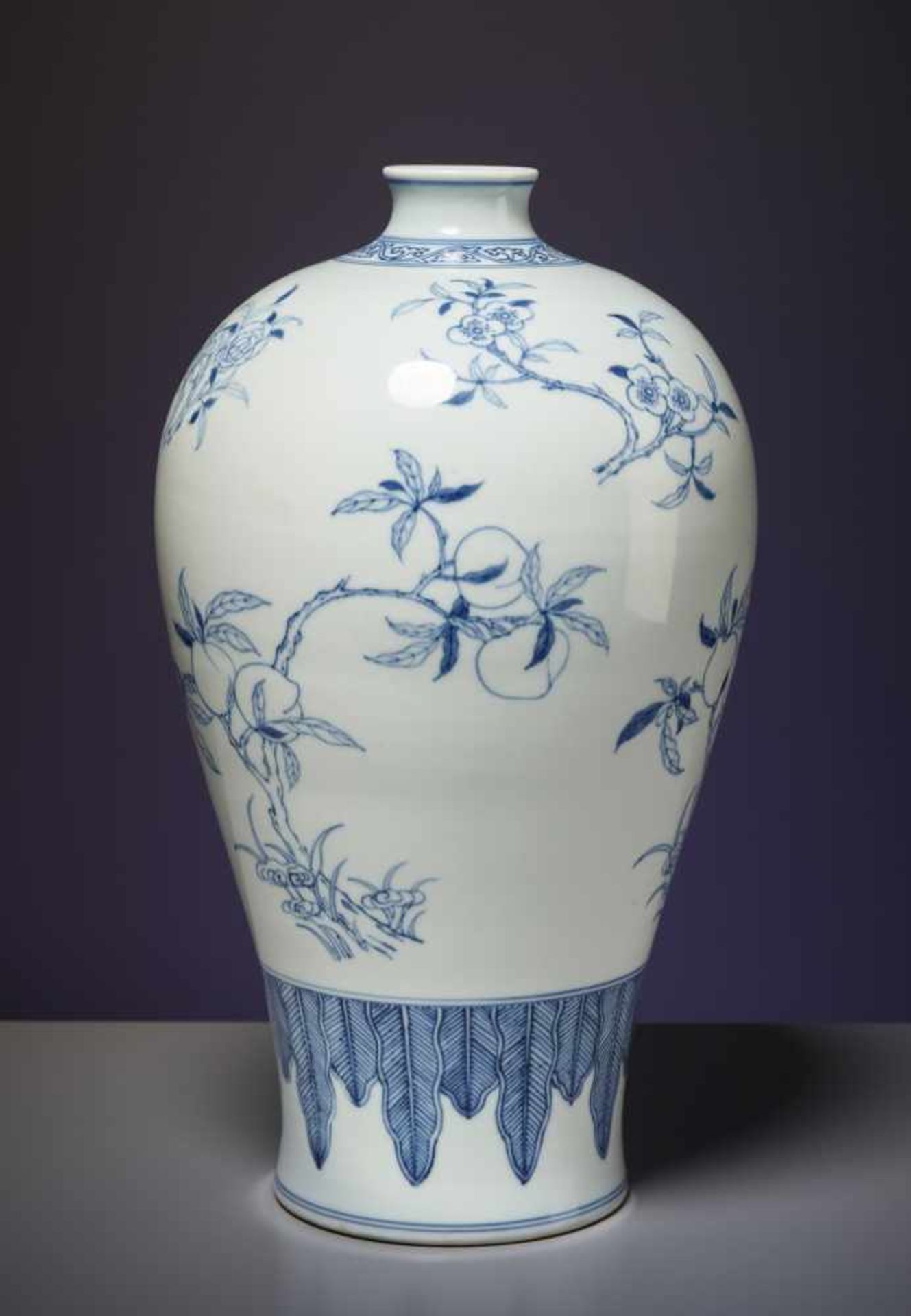 A CHINESE BLUE AND WHITE PORCELAIN BALUSTER VASEPorcelain with blue and white paintingChina,