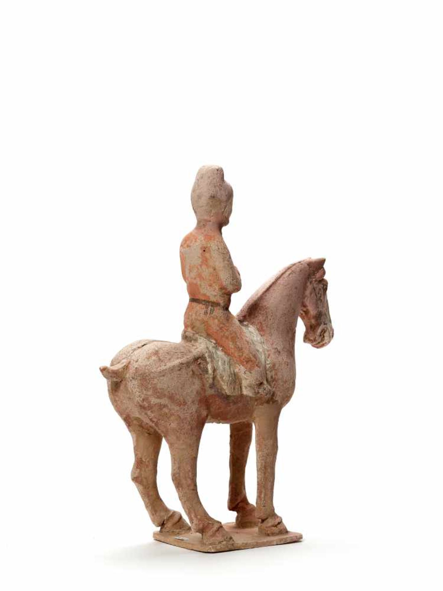 A LARGE TERRACOTTA RIDER ON HORSE, TANG DYNASTY (618-907)The subtly modeled statue with remainders - Image 3 of 3