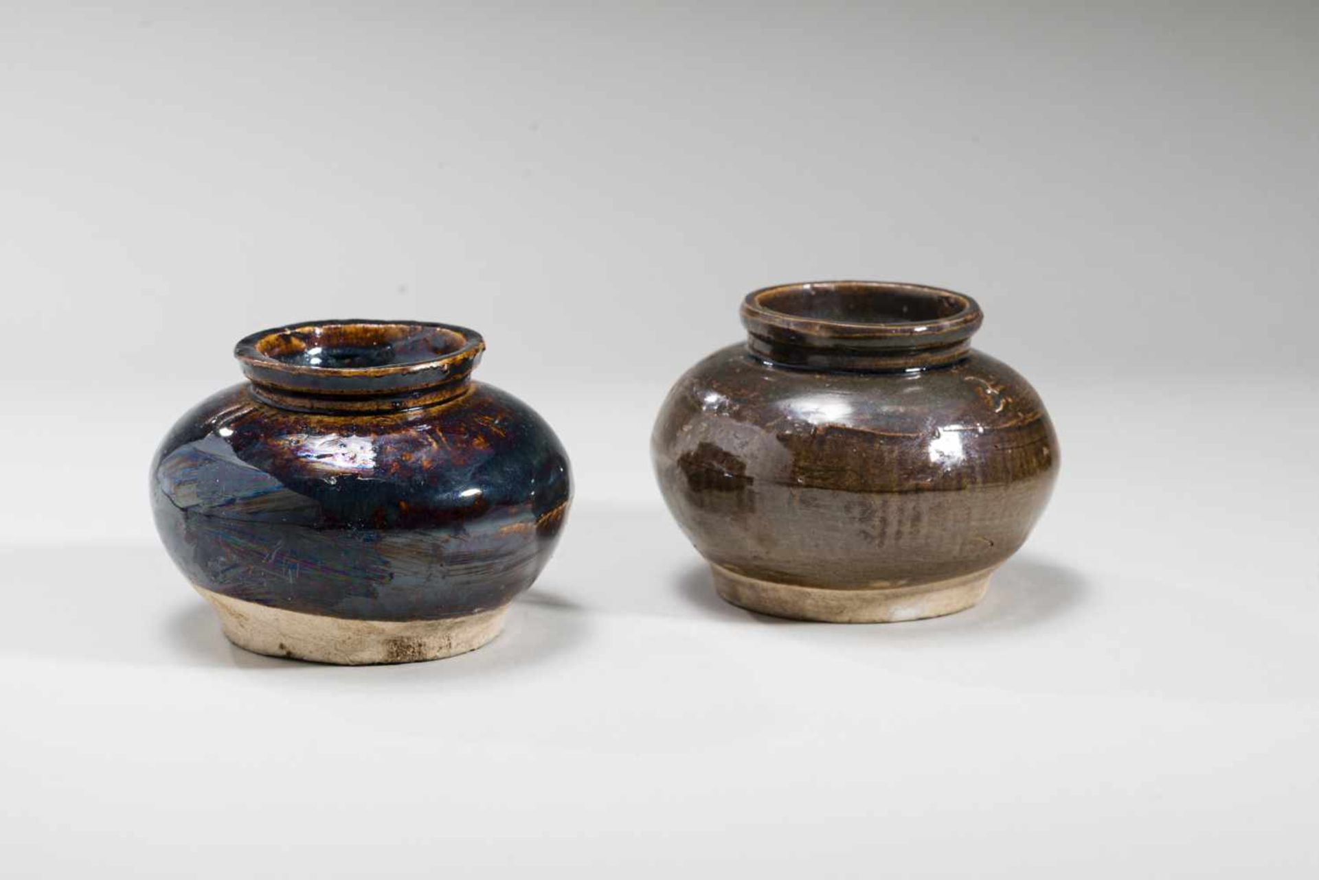 TWO GLAZED POTS – PRESUMABLY TANG DYNASTYGlazed ceramicChina, Tang dynasty (618 - 907) or later