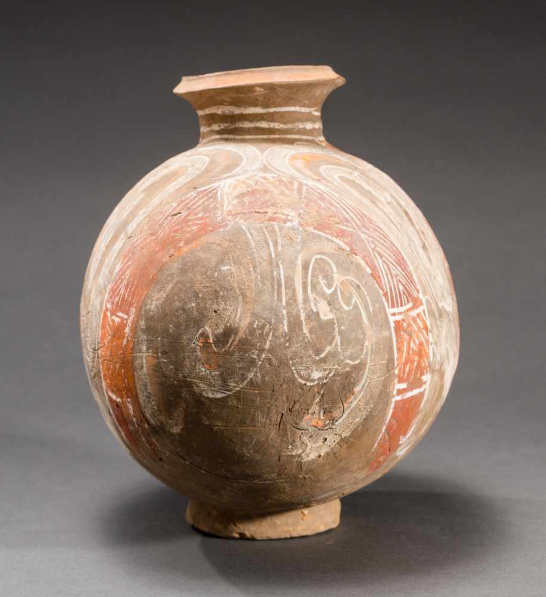 A COCOON JAR WITH ORIGINAL PAINTINGTerracotta with original paintingChina, Western Han Dynasty ( - Image 2 of 6