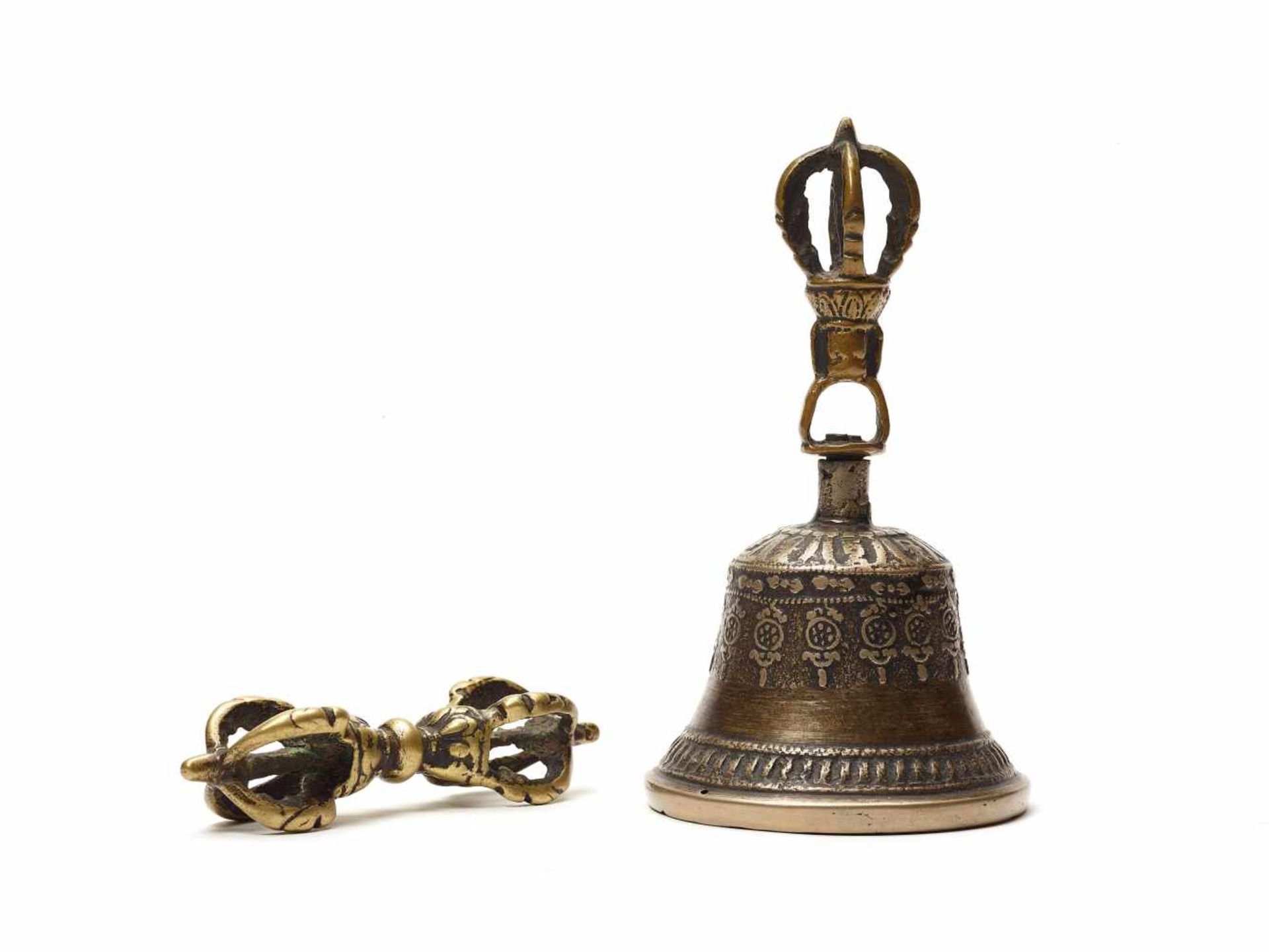 A BRONZE VAJRA AND A GHANTA BELL, 19th CENTURYBronzeTibet, 19th centuryThe handle of the Ghanta bell - Image 2 of 3