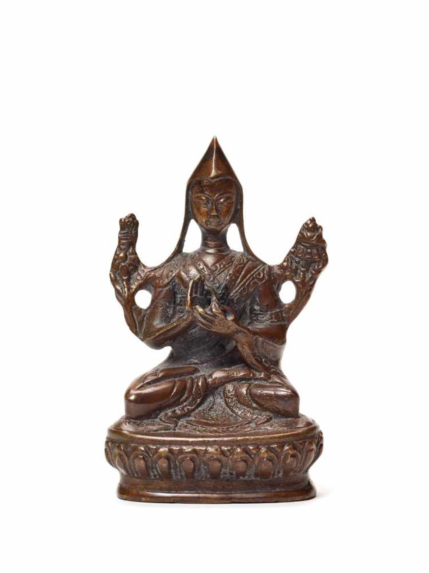 A COPPER BRONZE FIGURE OF TSONGKHAPACopper bronzeTibet, late 19th centuryTsongkhapa is considered - Image 2 of 5