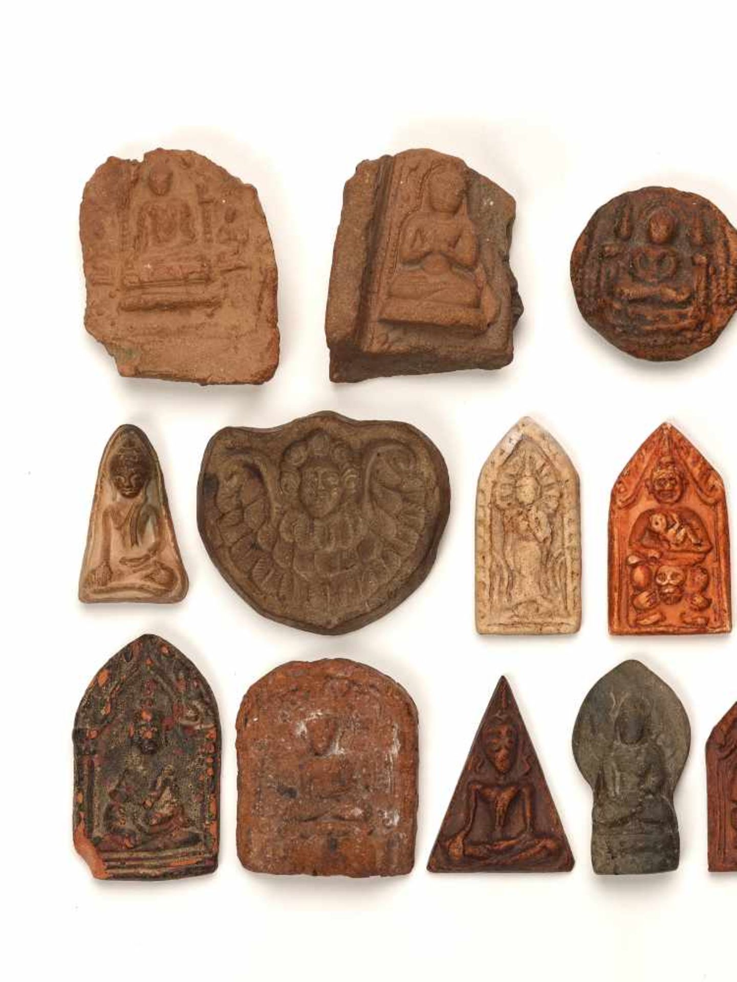 TSATSA COLLECTION WITH 21 INDIVIDUAL LOTS – 17th – 19th CENTURY Stone, terracotta, ceramic Tibet, - Image 2 of 4