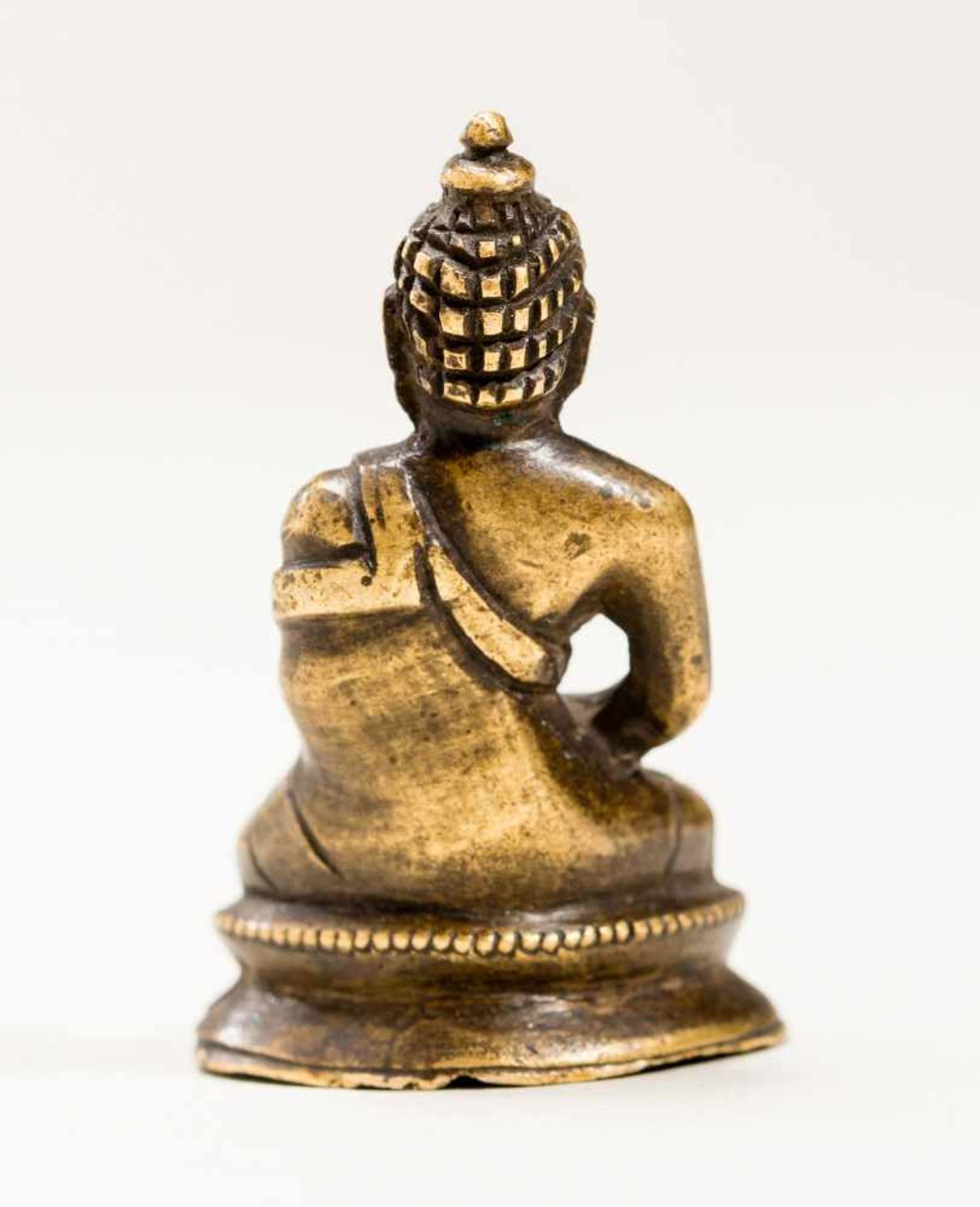 FOUR SMALL CULT BRONZESBronze, some gildingTibet, 18th to 19th centuryA collection of four cult - Image 6 of 9