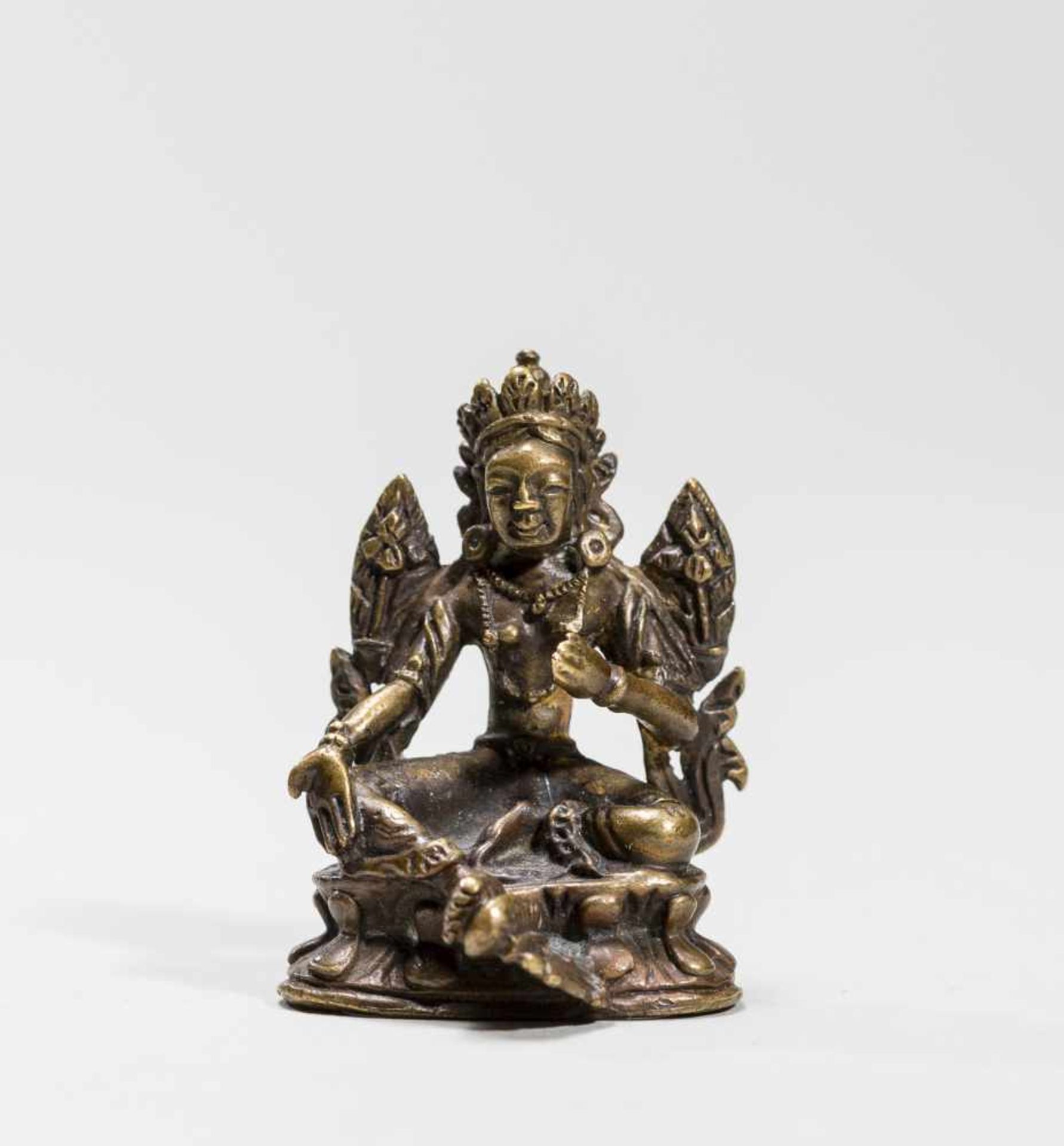 A TIBETAN MINIATURE BRONZE OF SYAMATARA, 18TH-19TH CENTURYBronzeTibet, 18th to 19th centuryThis