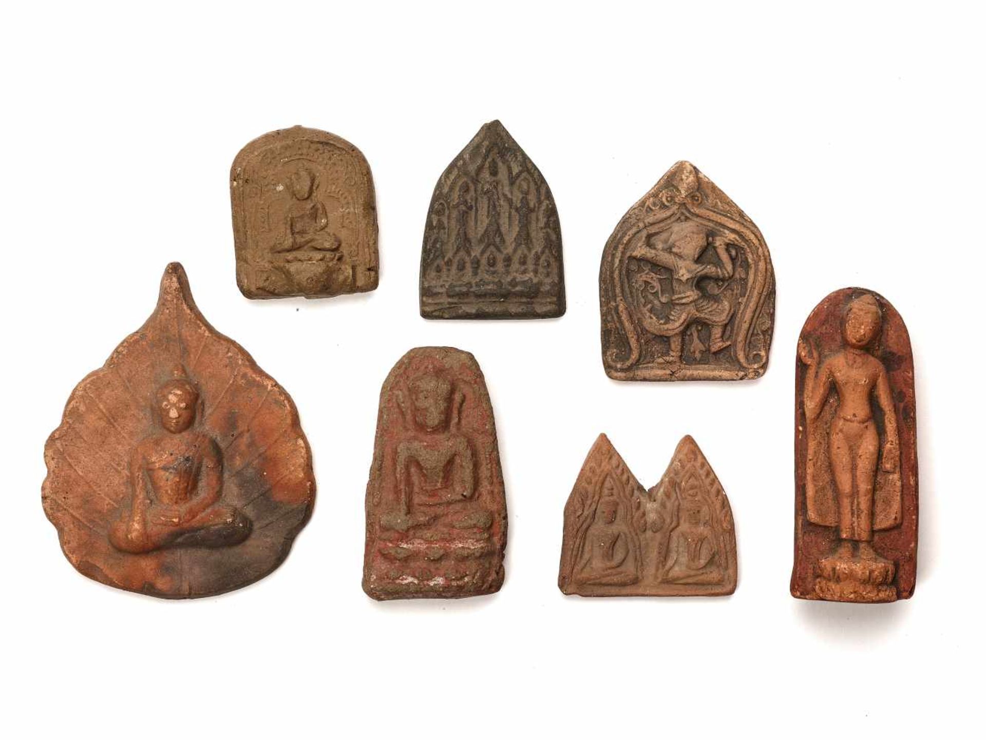 TSATSA COLLECTION WITH 7 LARGE INDIVIDUAL LOTS – 17th – 19th CENTURY Terracotta, ceramic Tibet,