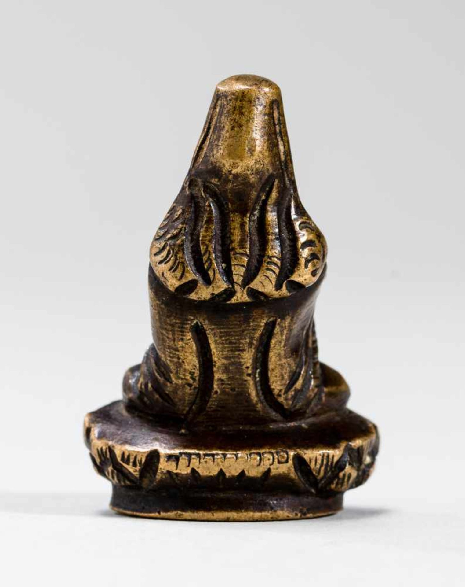 FOUR SMALL CULT BRONZESBronze, some gildingTibet, 18th to 19th centuryA collection of four cult - Image 8 of 9