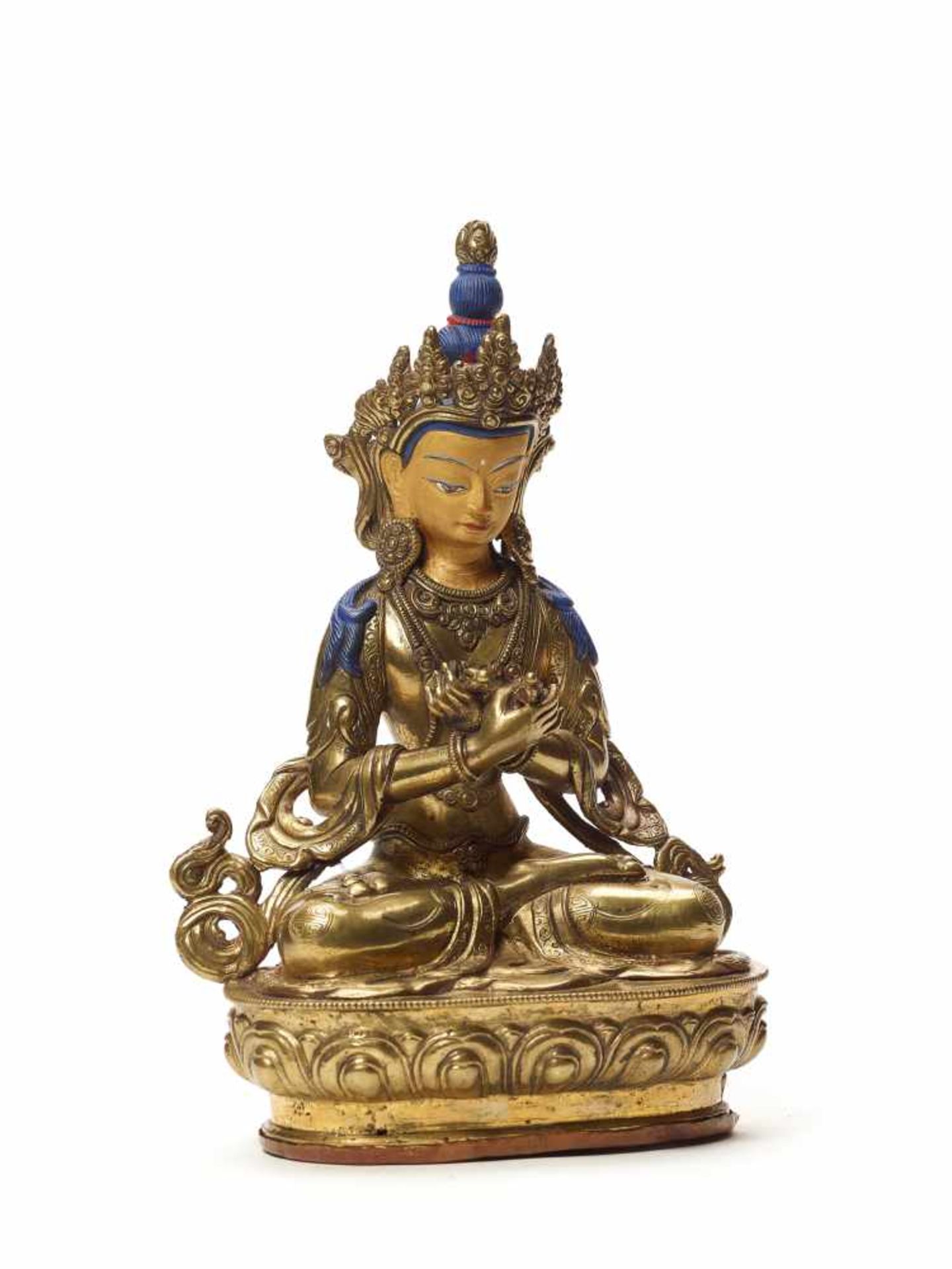 A SINO-TIBETAN GILT BRONZE OF VAJRASATTVA, 19th CENTURYGilt bronze, copper base, some cultic - Bild 5 aus 6