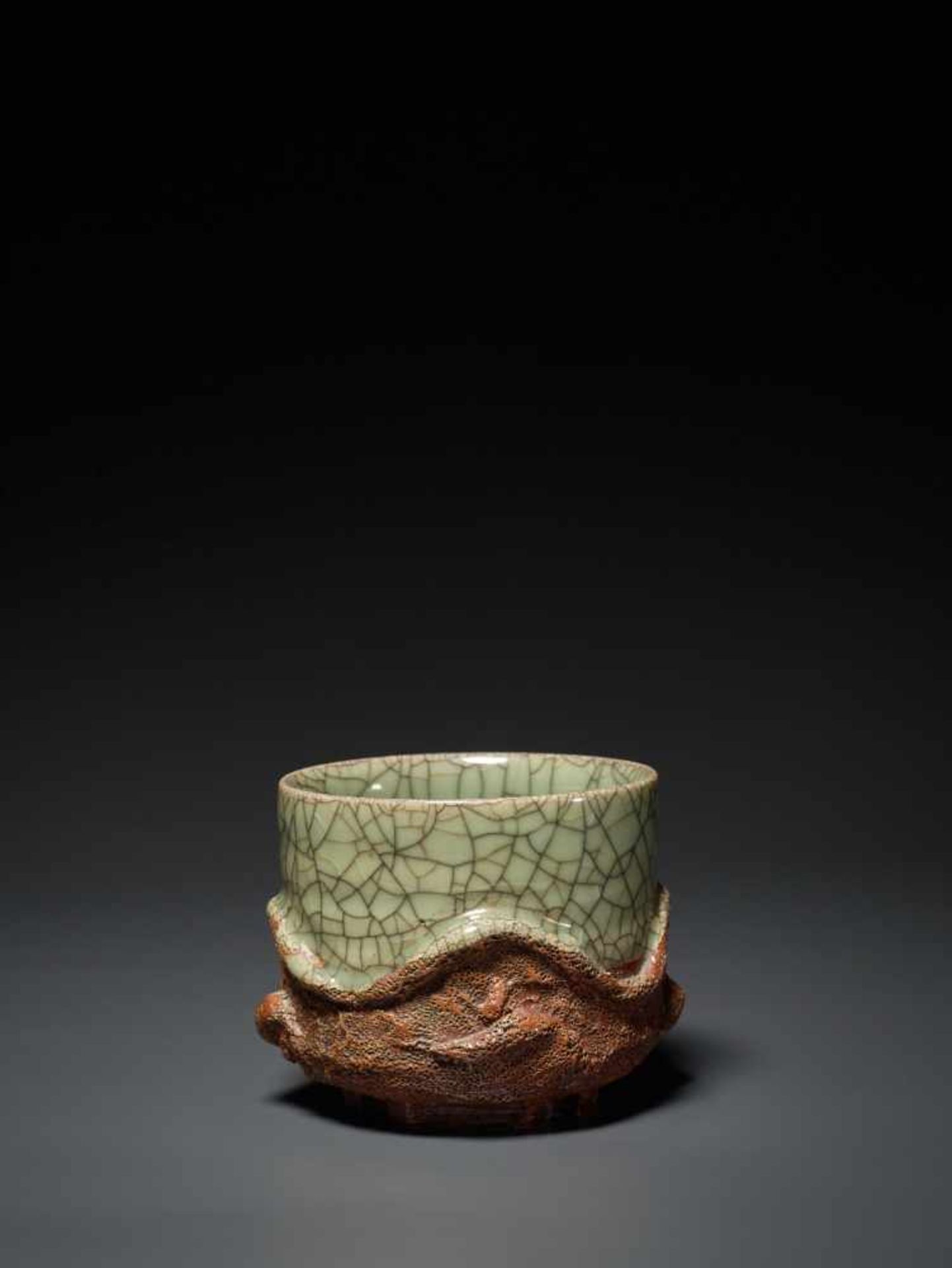 TWO CHAWAN AND ONE BOWL - JAPAN, MEIJI/ SHOWA PERIODGlazed CeramicJapan, Meiji/ Showa periodThe - Image 3 of 17