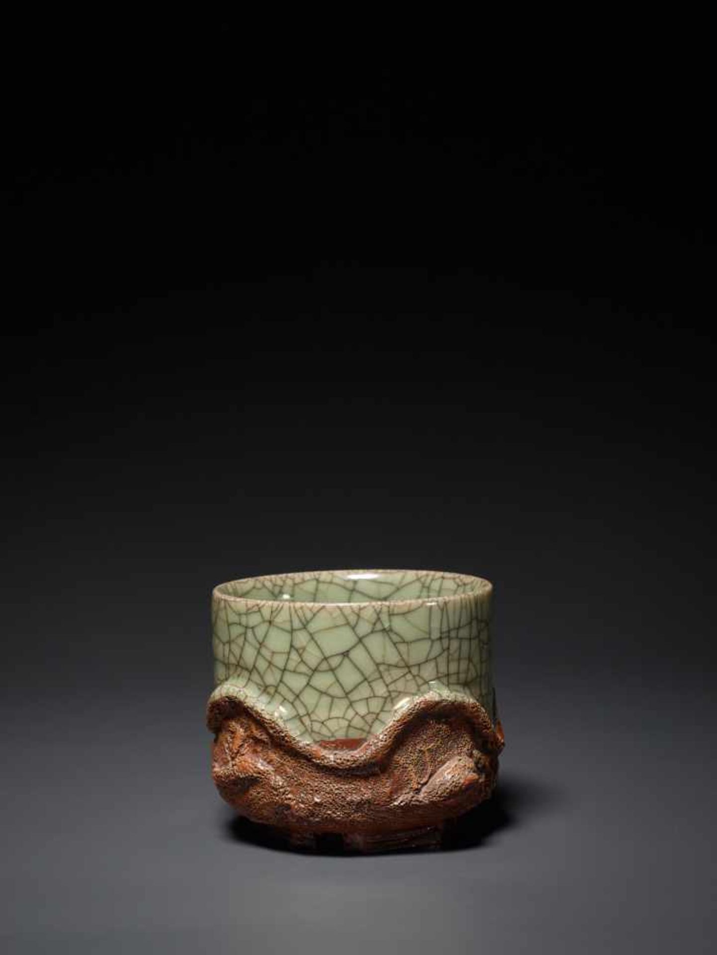 TWO CHAWAN AND ONE BOWL - JAPAN, MEIJI/ SHOWA PERIODGlazed CeramicJapan, Meiji/ Showa periodThe - Image 4 of 17