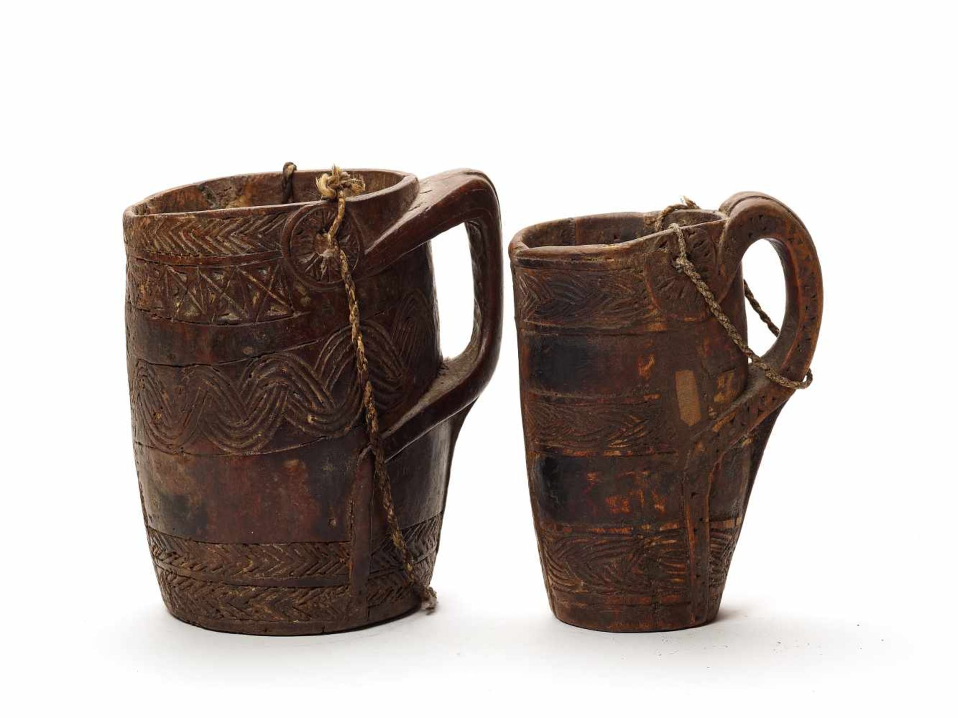 TWO INDIAN WOOD VESSELS WITH HANDLES, c. 18TH-19TH CENTURYWood, stringIndia, c. 18th-19th centuryTwo - Image 2 of 4