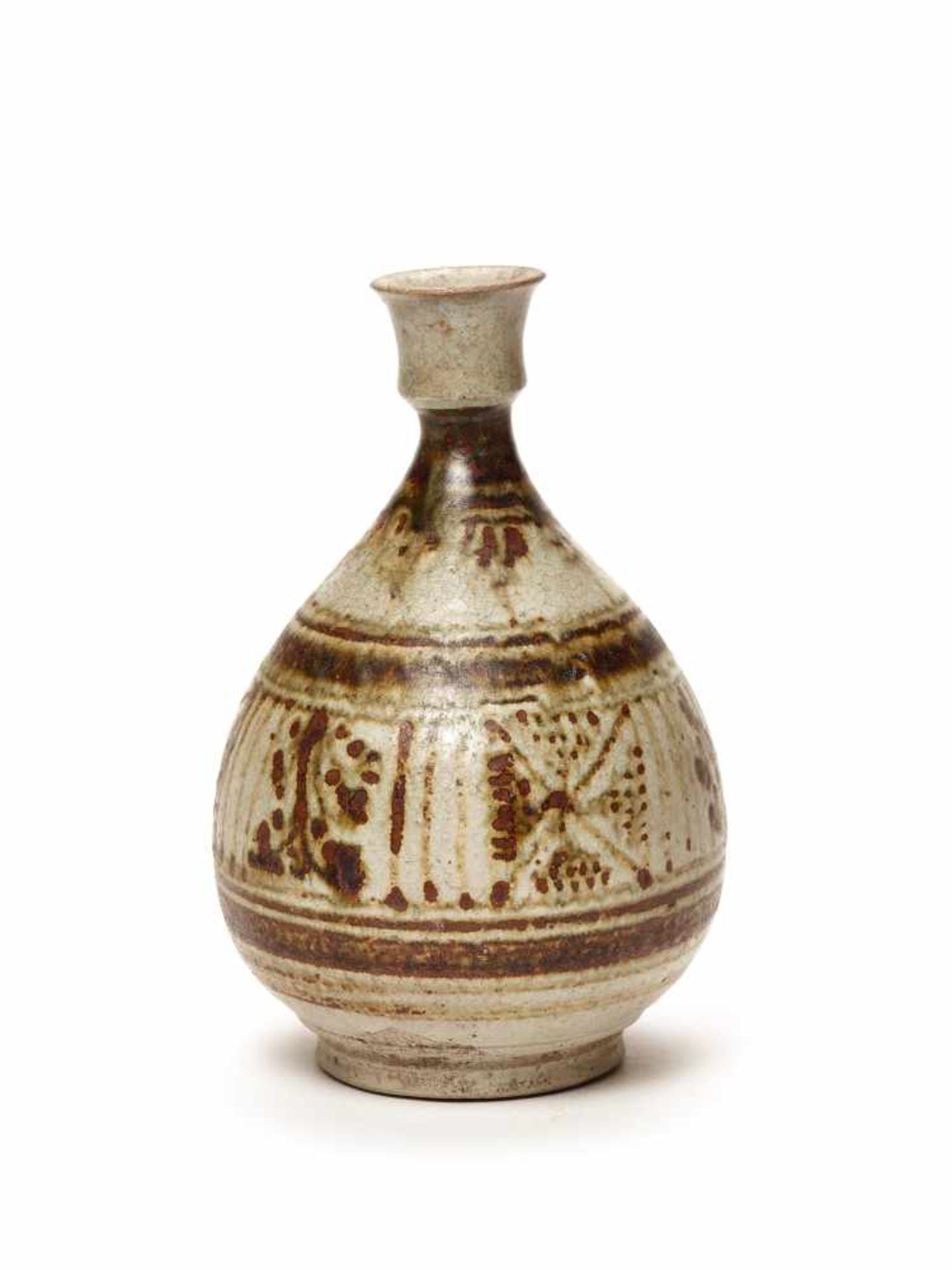 BULBOUS SAWANKHALOK BOTTLE VASE – 14th – 16th CENTURY Stoneware, covered with cream slip and hand - Bild 3 aus 4
