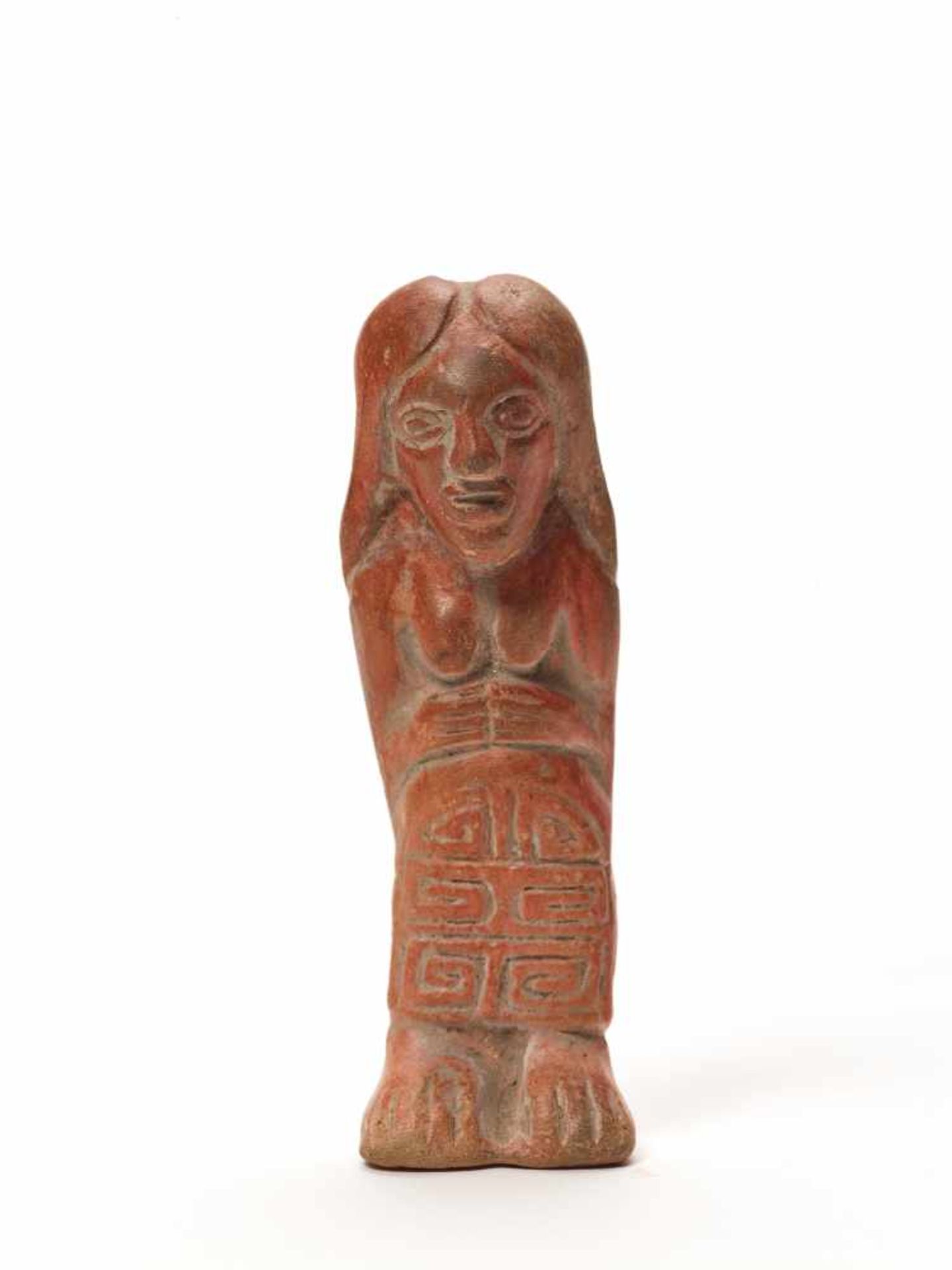 TL-TESTED PRIESTESS - BAHIA DE CARAQUEZ, ECUADOR, C. 16TH CENTURY Fired clayBahia, Ecuador, c.