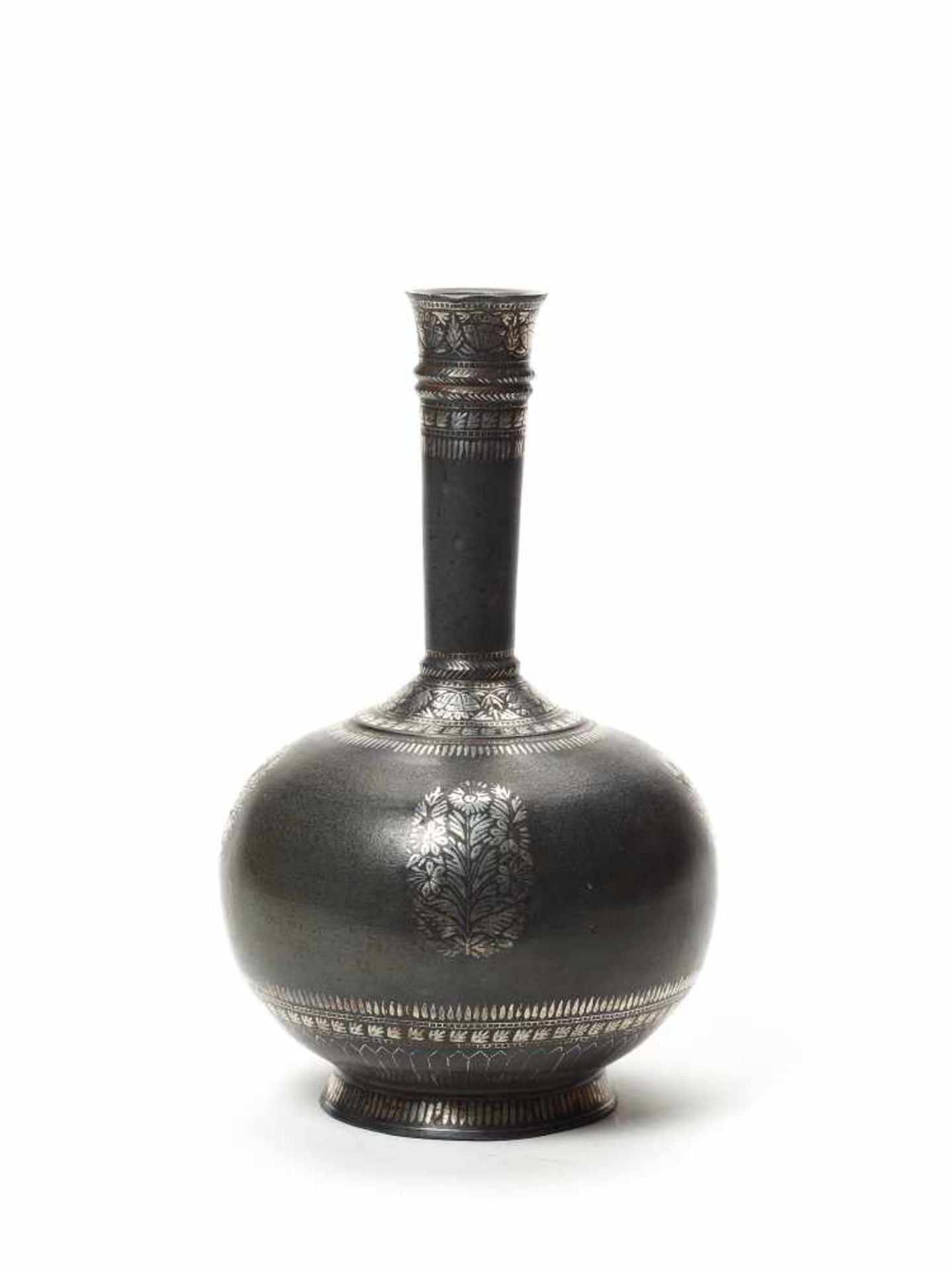 A FINE SILVER INLAID BIDRI ALLOY VASE, 18TH CENTURYSilver inlaid alloyDeccan or Northern India, 18th - Image 2 of 3