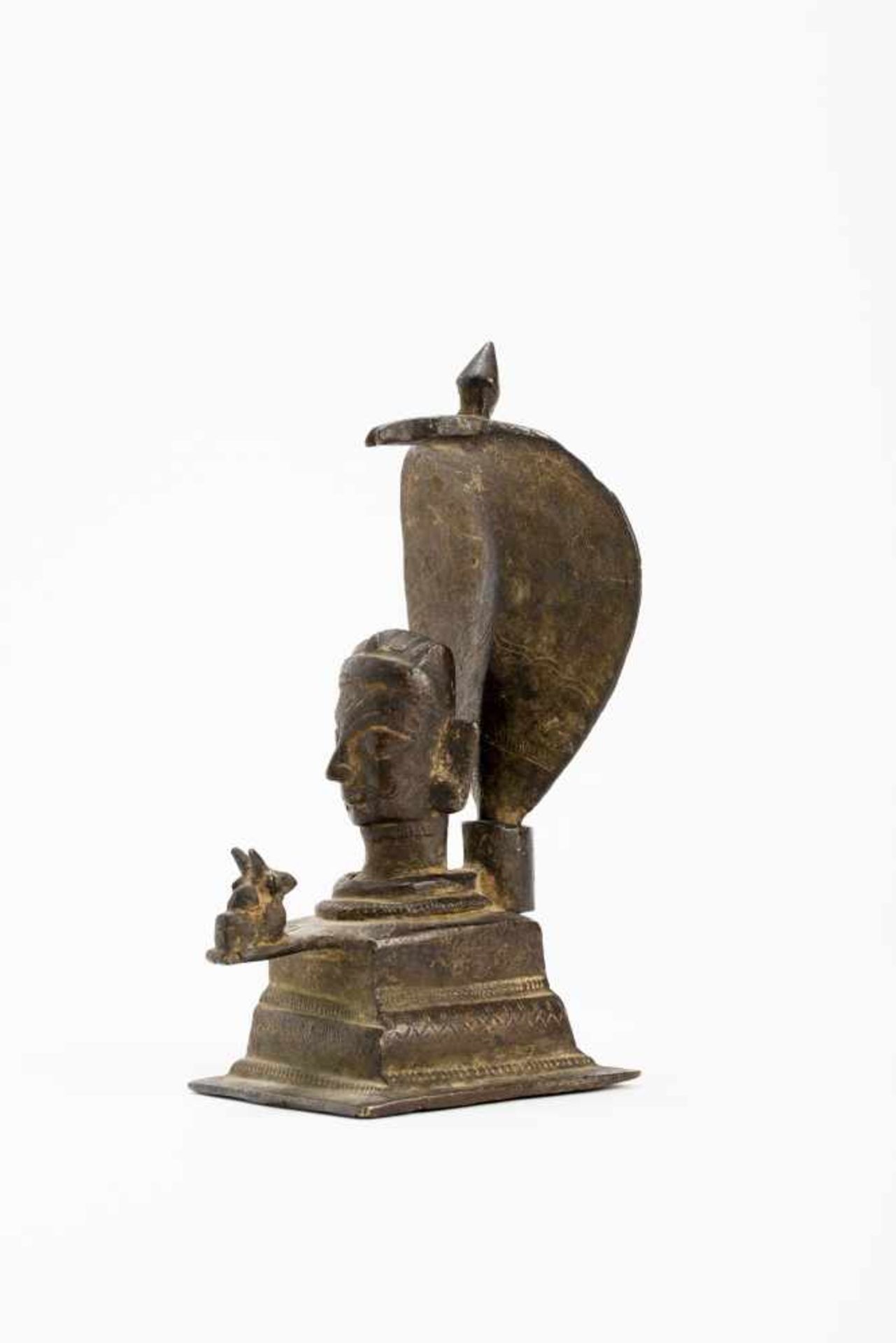 AN INDIAN BRONZE SHIVA LINGA WITH NAGA AND NANDI, 18th CENTURYBronzeIndia, Maharashtra, 18th - Image 5 of 6