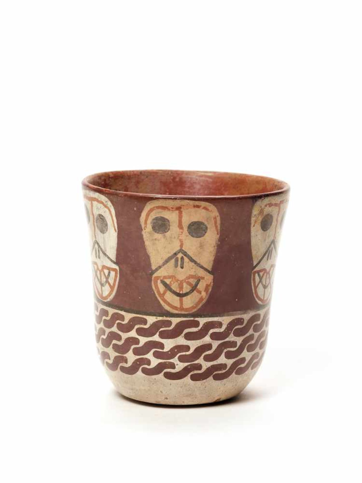 THREE CUPS AND A VESSEL- HUARI/ WARI CULTURE STYLE Painted clayHuari/ Wari culture style, Peru, - Bild 2 aus 13