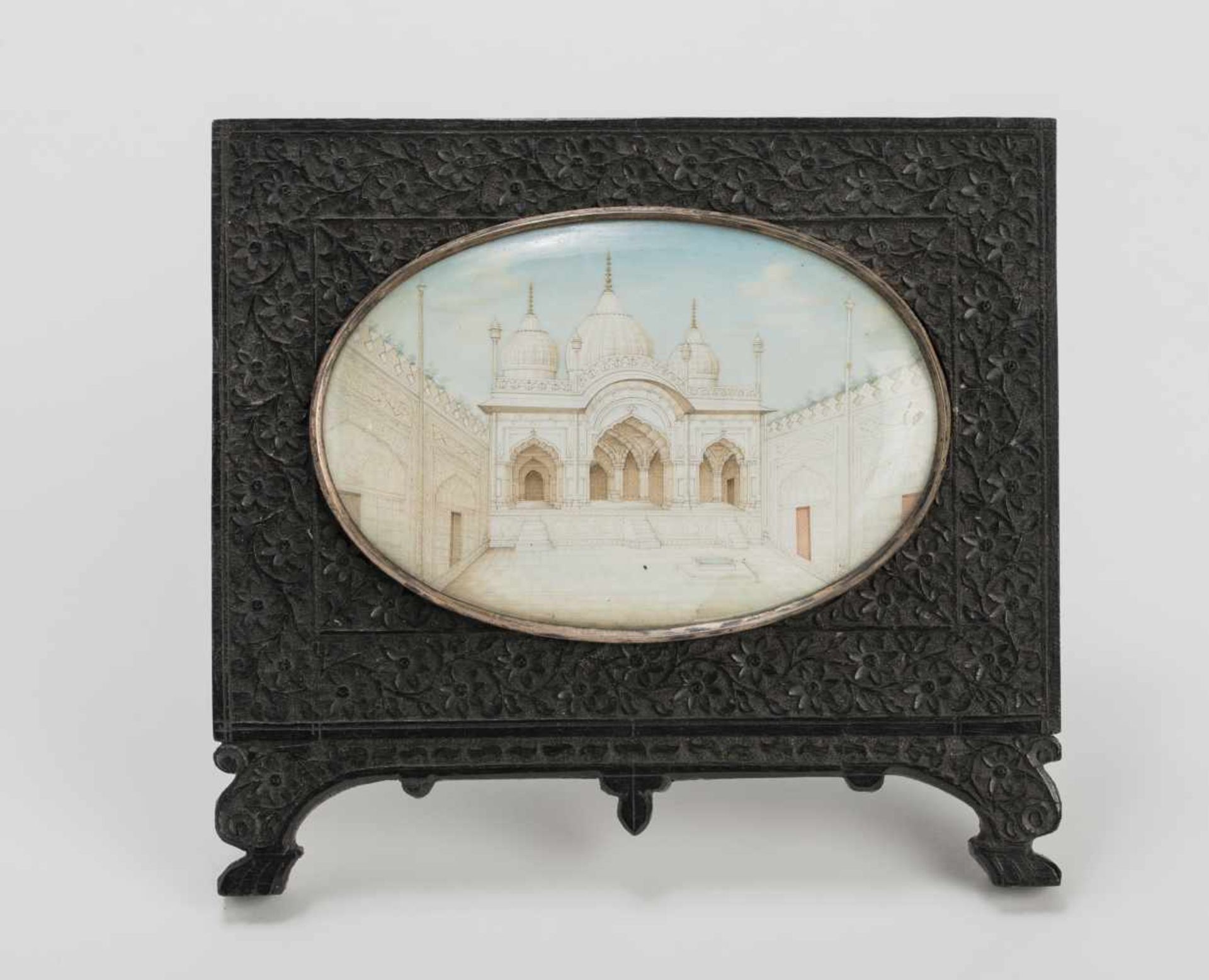 MINIATURE PAINTING OF A PALACE – INDIA, LATE 19TH CENTURYColors on ivory, wood, glass and