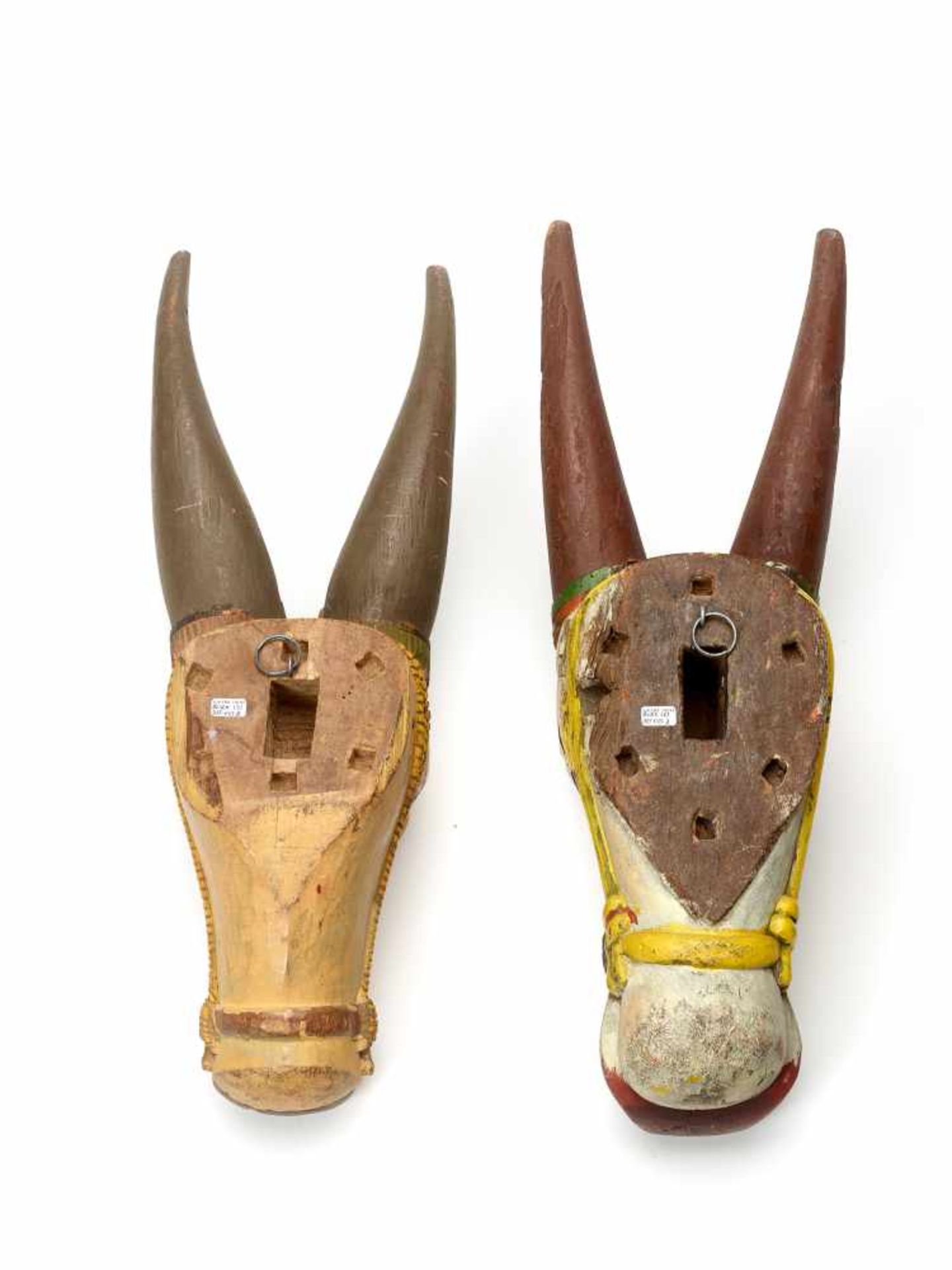 A PAIR OF PAINTED NANDI HEADS – INDIA 19th / 20th CENTURYHand carved wood with hand paintingIndia, - Image 5 of 5