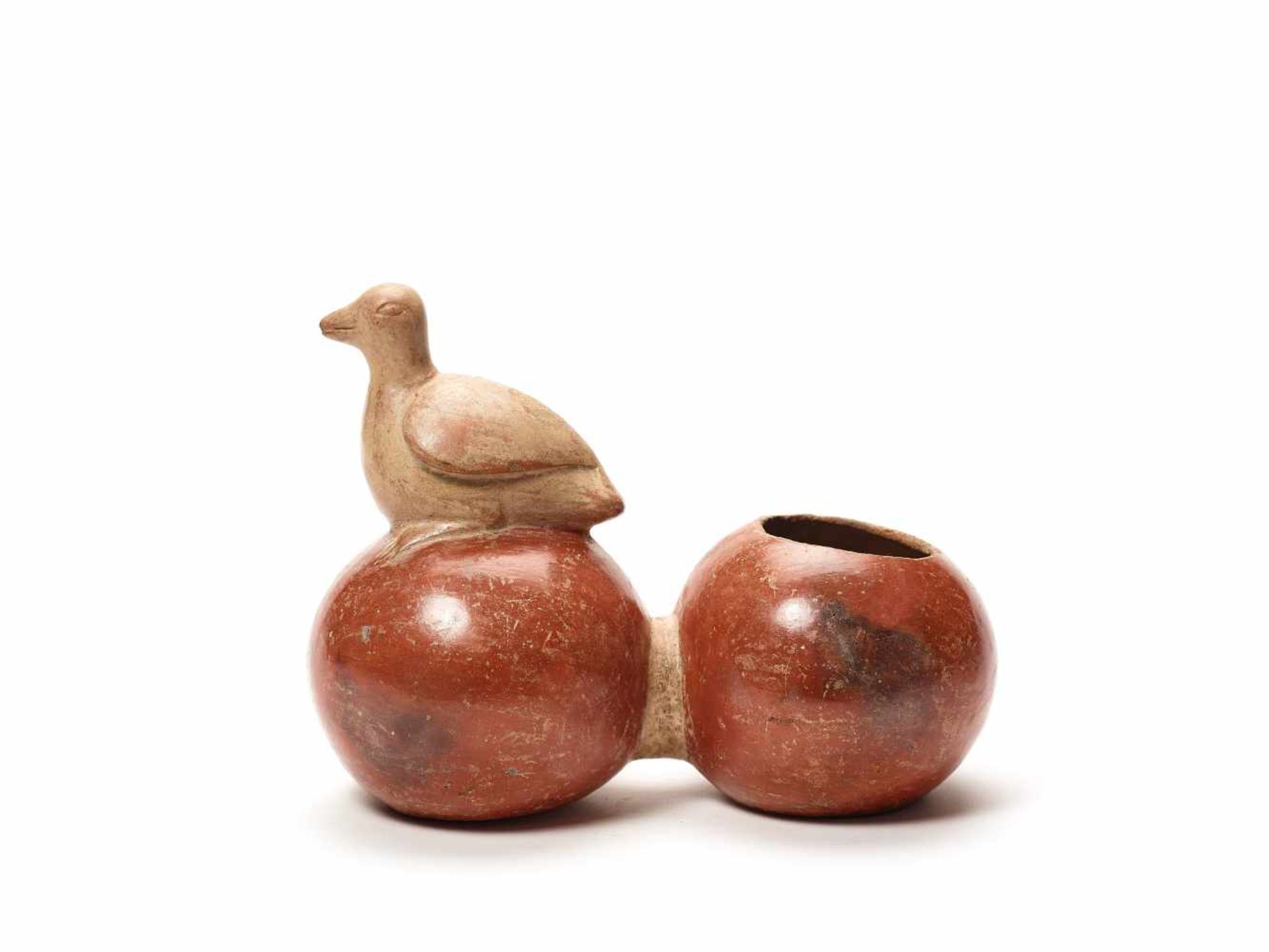 DOUBLE-CHAMBERED VESSEL WITH BIRD – MOCHE CULTURE, PERU, C. 500 ADPainted fired clayMoche culture, - Image 2 of 4