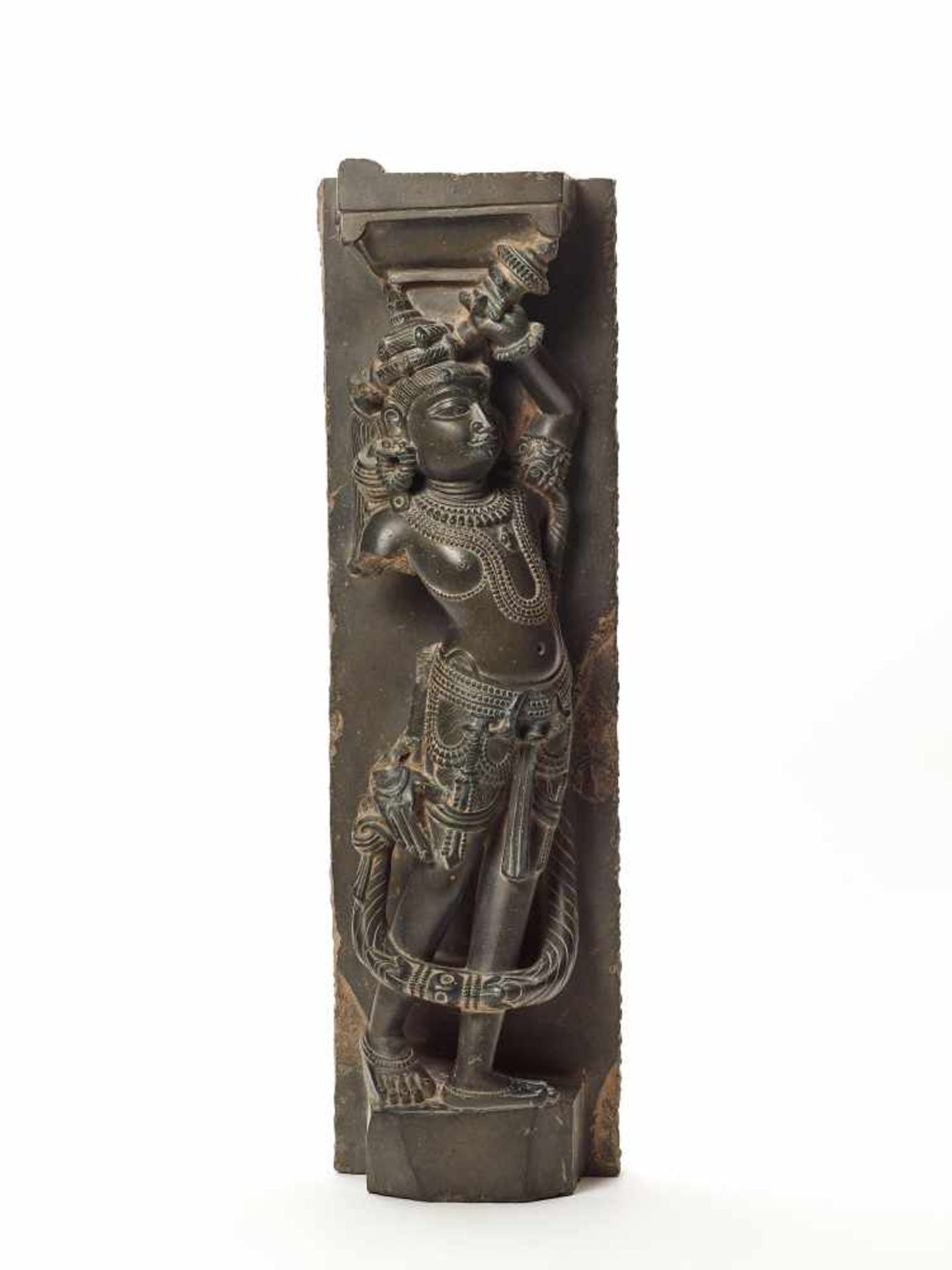 A BLACK STONE STATUE OF A STANDING GODDESS, INDIA ca. 18TH CENTURYThe crowned and bejeweled - Image 2 of 7