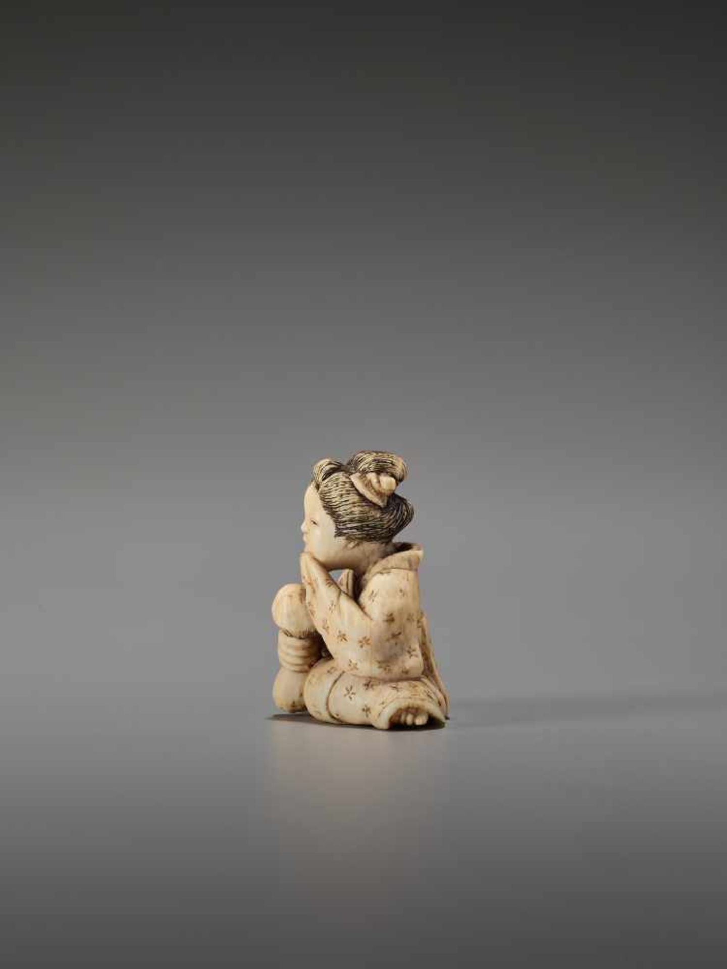 AN IVORY SHUNGA NETSUKE OF A LADY WITH MUSHROOM BY EIRAKUSAIBy Eirakusai, ivory shunga netsukeJapan, - Image 4 of 7