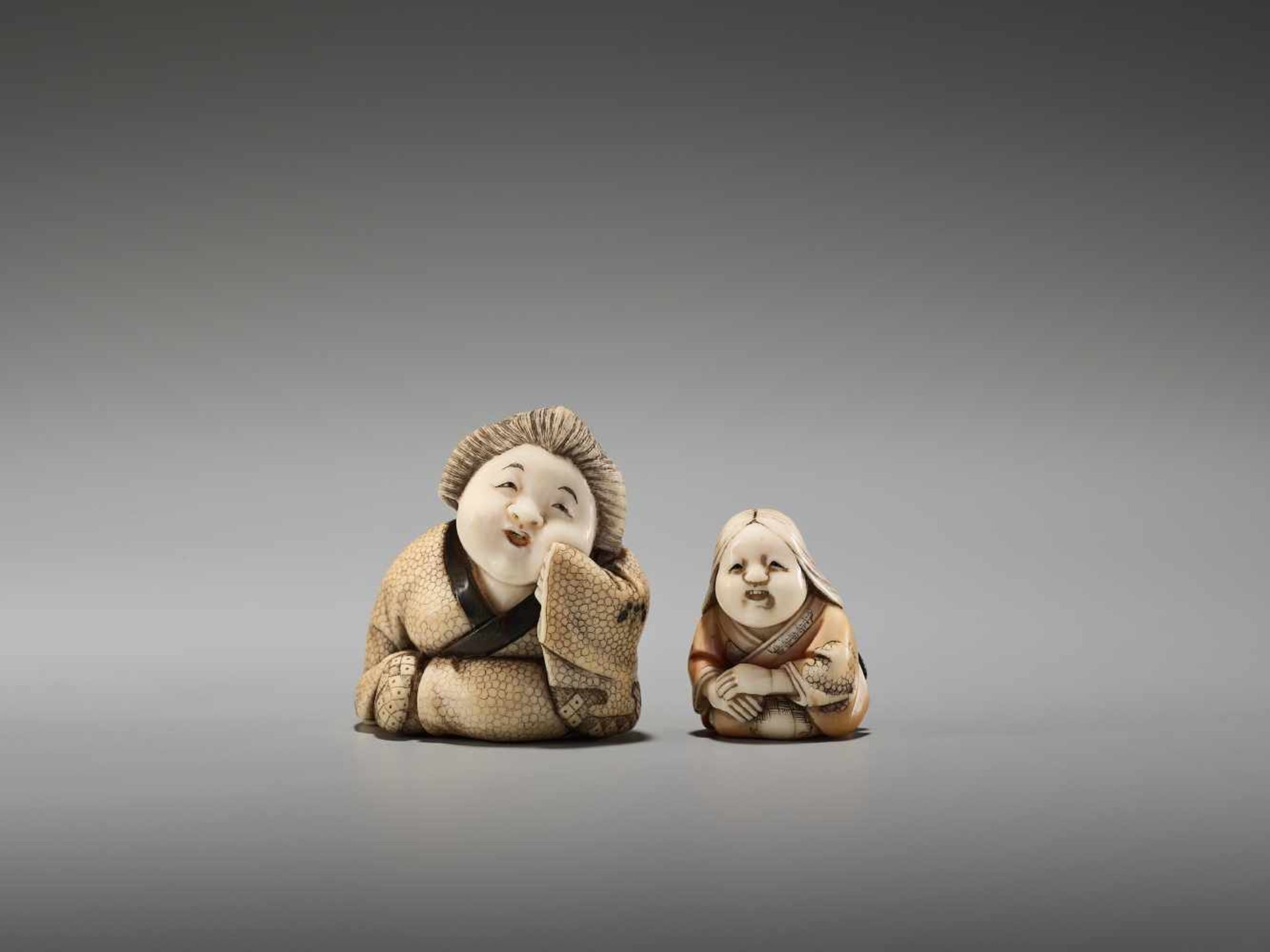 TWO IVORY TOKYO-SCHOOL NETSUKE DEPICTING OKAME BY YASUMASA AND YASUAKIBy Yasuaki (Homei) and - Bild 2 aus 9