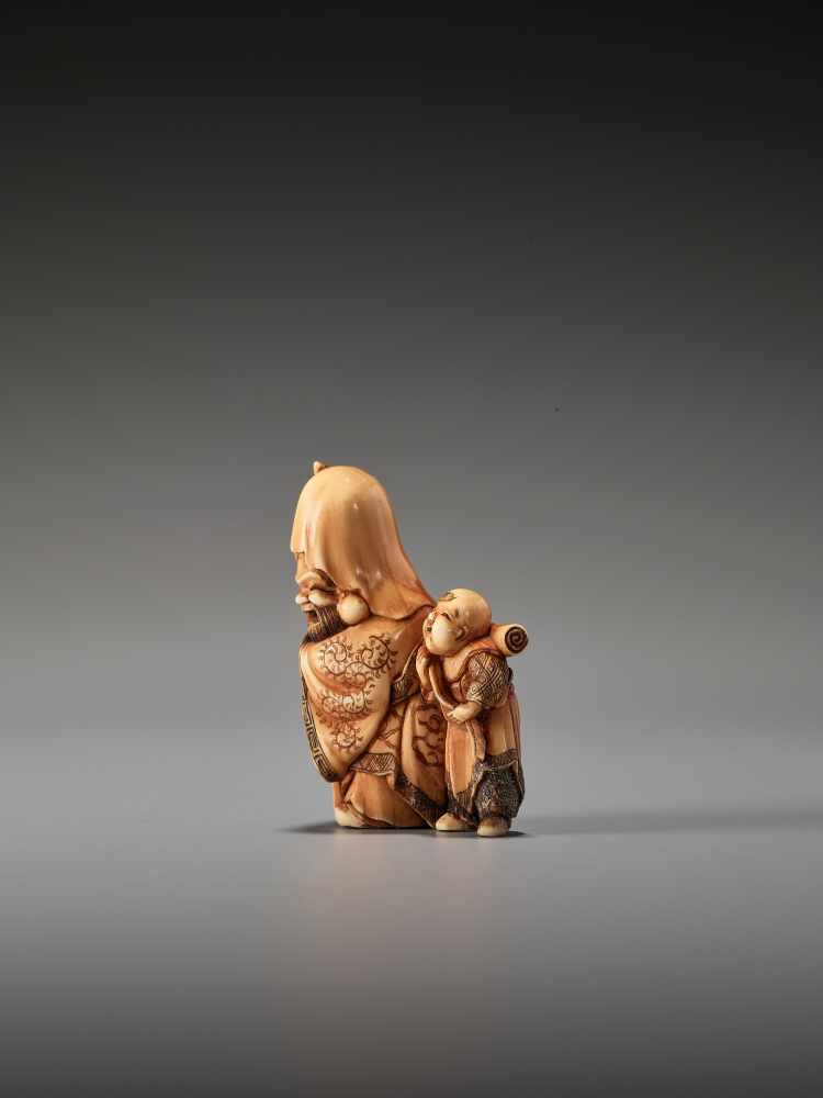 A FINE IVORY NETSUKE OF JUROJIN WITH BOYUnsigned, ivory netsukeJapan, probably Osaka, 19th - Image 3 of 6