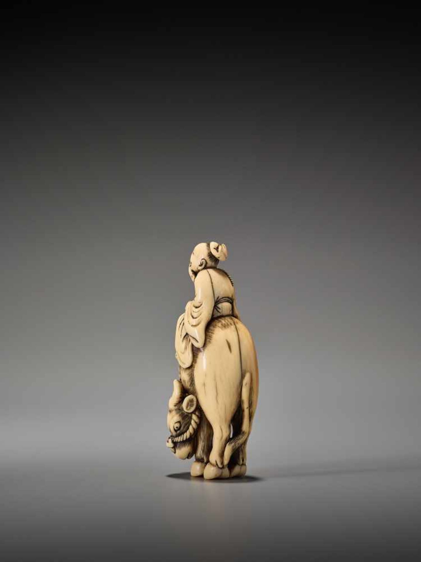 AN IVORY NETSUKE OF ROSHI ON WATER BUFFALOUnsigned, ivory netsukeJapan, 18th century, Edo period ( - Image 3 of 8