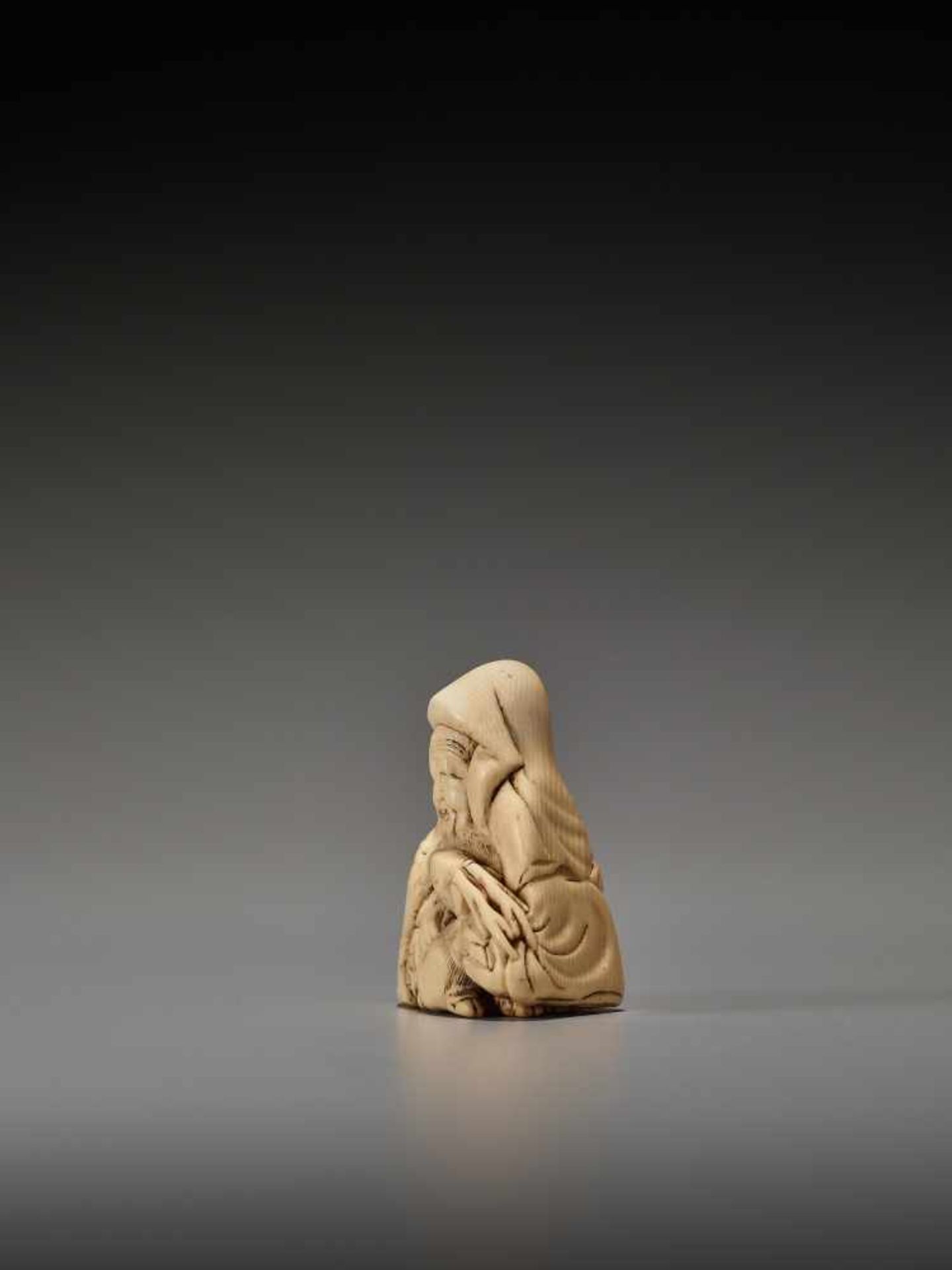 AN IVORY NETSUKE OF JUROJIN WITH STAGUnsigned, ivory netsukeJapan, 19th century, Edo period (1615- - Image 4 of 7