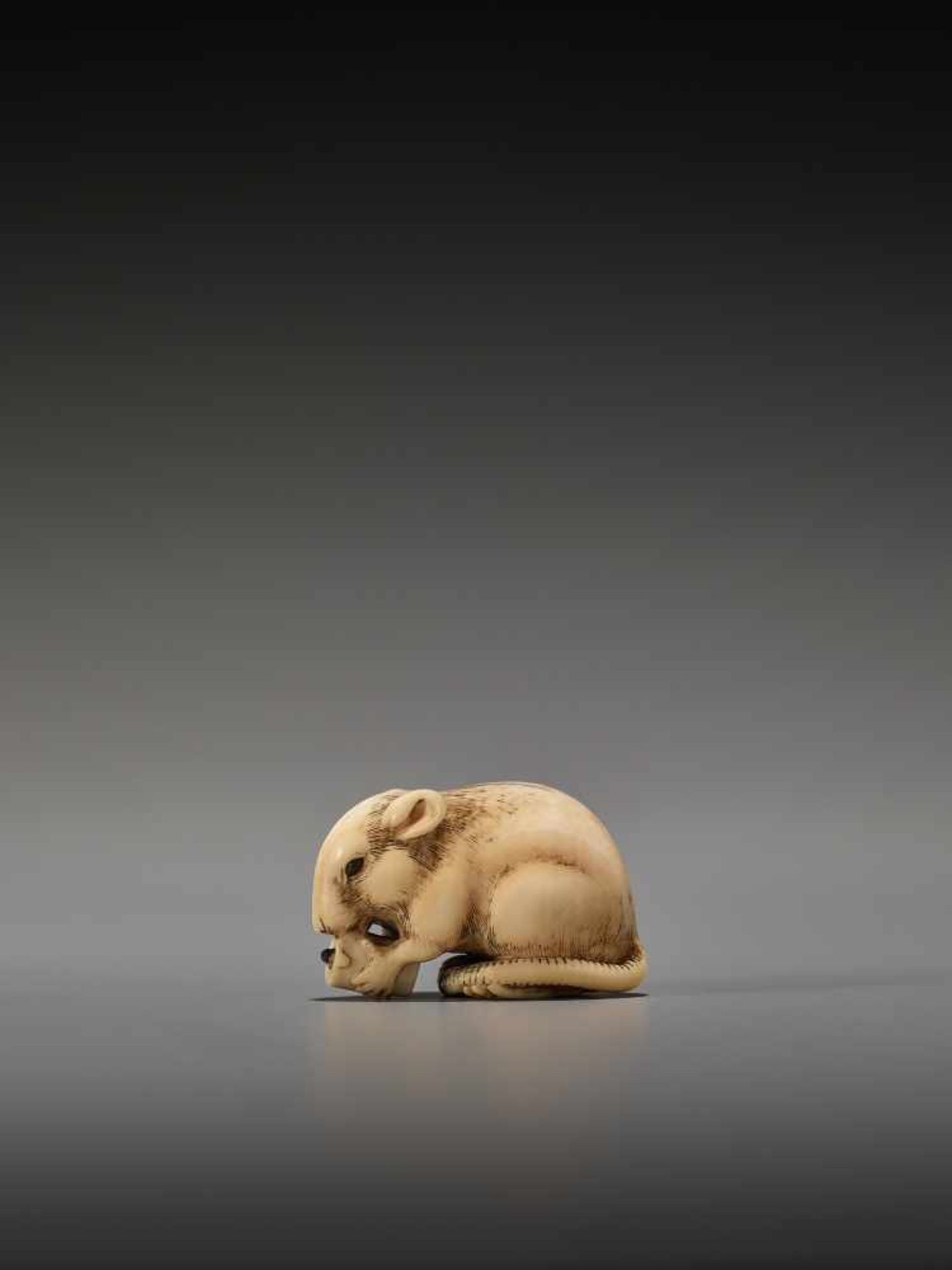 A FINE IVORY NETSUKE OF A RAT WITH CANDLE BY YAMAGUCHI OKATOMOBy Okatomo, ivory netsukeJapan, Kyoto, - Image 4 of 10