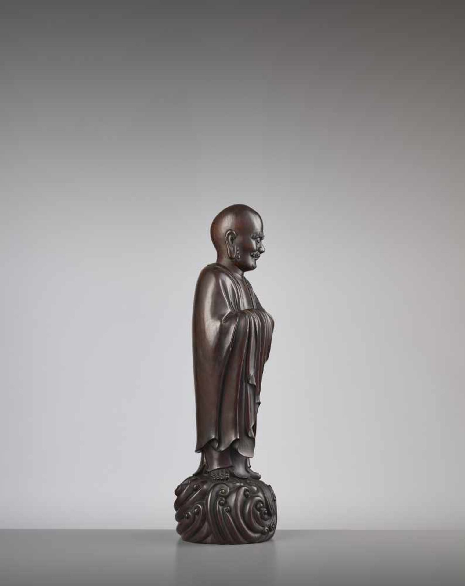 A ZITAN STATUE OF DAMO 18TH CENTURYChina, late 17th- mid 18th century. The large statue is - Image 7 of 10