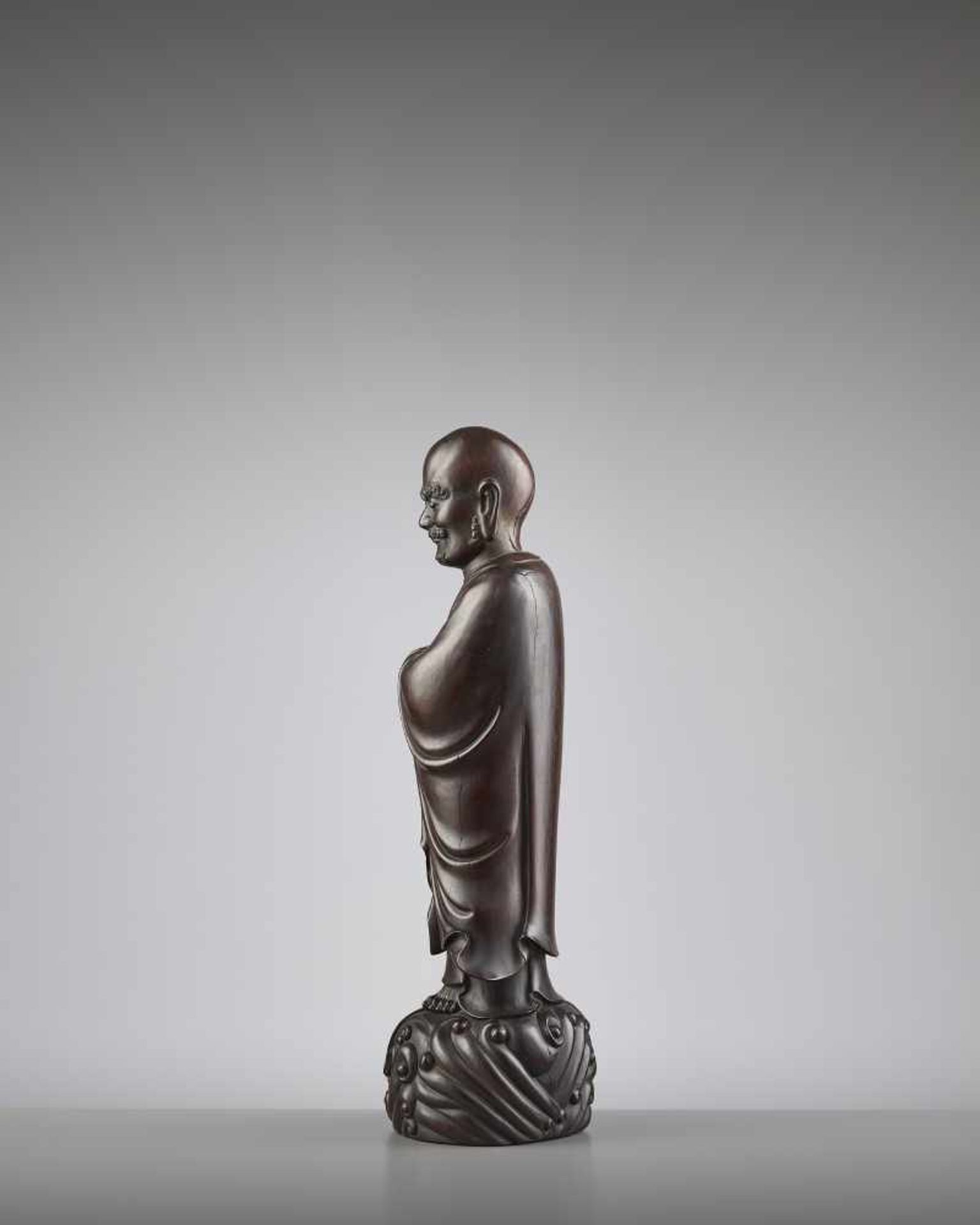 A ZITAN STATUE OF DAMO 18TH CENTURYChina, late 17th- mid 18th century. The large statue is - Image 5 of 10