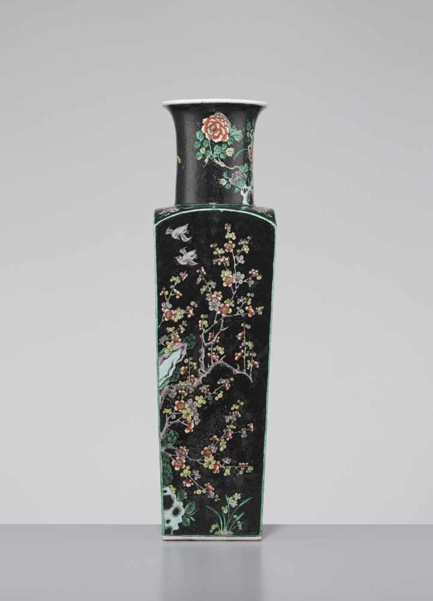 A FAMILLE NOIRE SQUARE VASE, QINGChina, 19th century. Bright yellow, aubergine and green enamels - Image 6 of 11