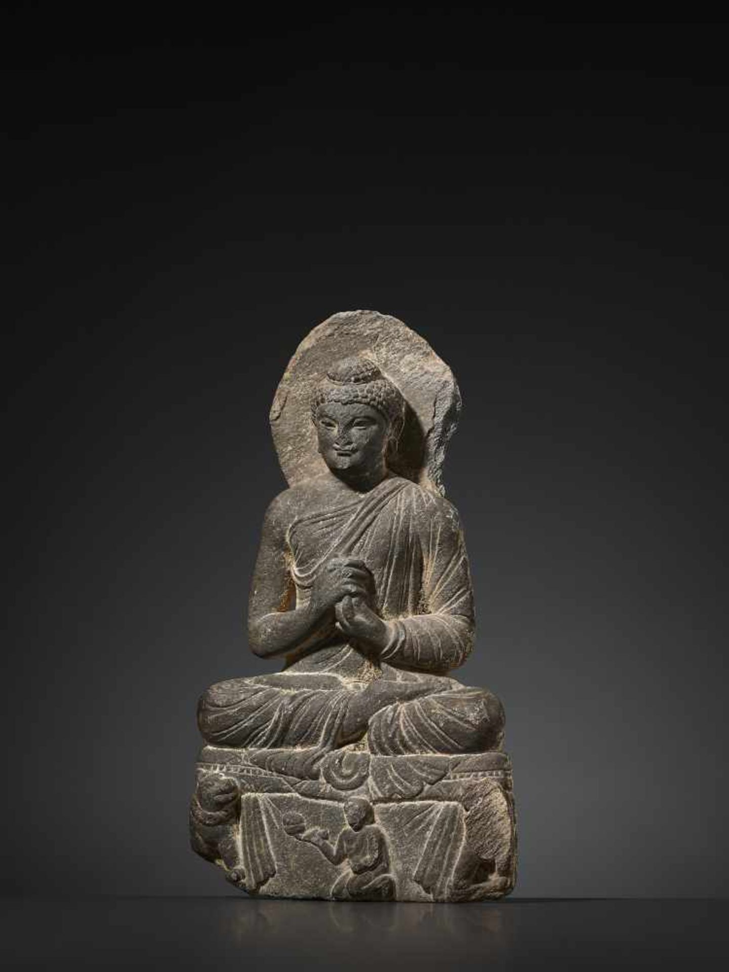 A RARE GANDHARA STATUE OF BUDDHAAncient region of Gandhara, Kushan period, 2nd/3rd Century.