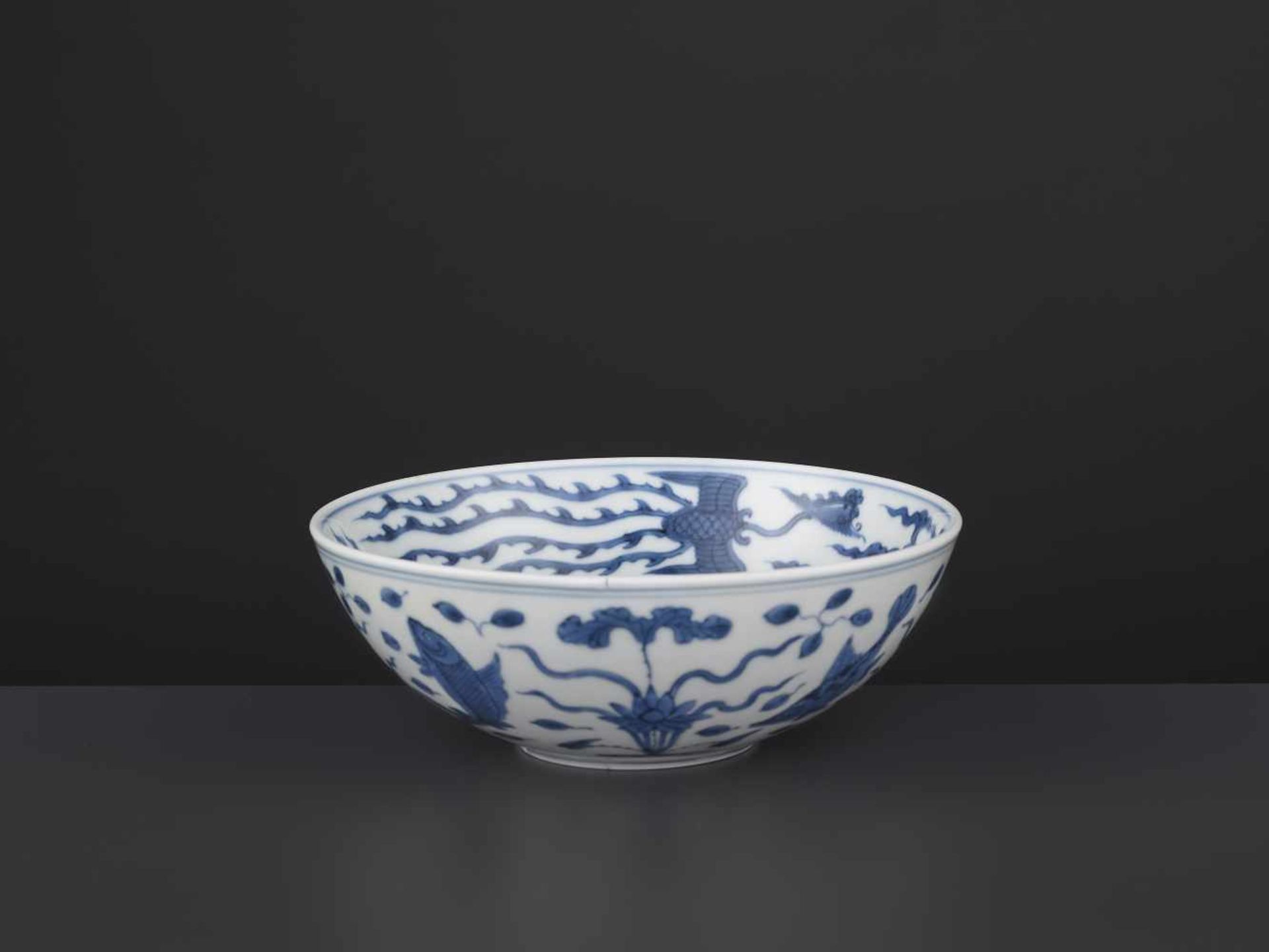 A JIAJING MARK & PERIOD ‘REBUS’ BOWL China, 1522-1566. Freely painted in shaded tones of cobalt with - Bild 8 aus 14